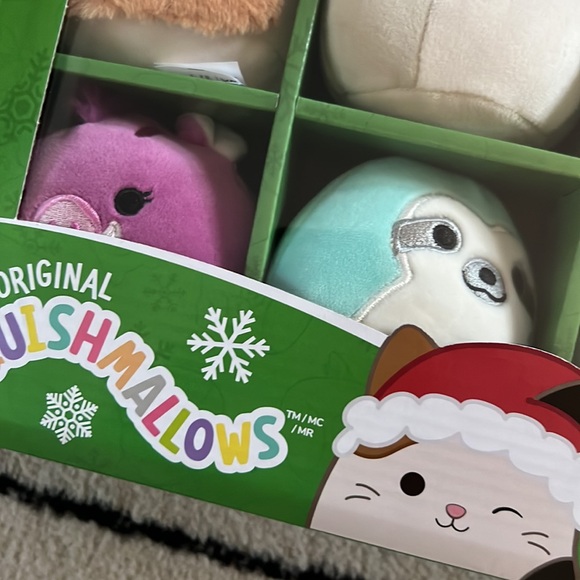 Squishmallow ornaments 2024 NIB🐶🦛🐱🐮 - Picture 6 of 10